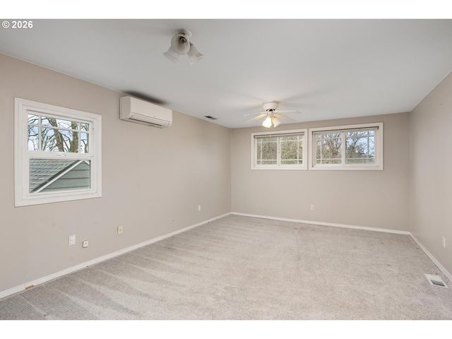 3825 Ne 63RD Ave, Portland, OR 97213
