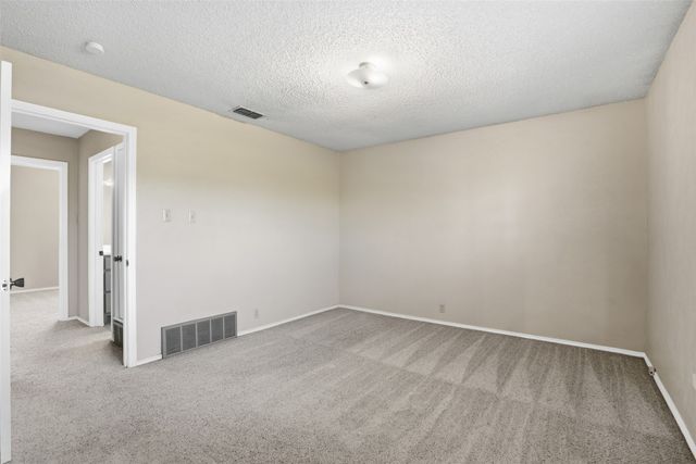 2026 Pebblecreek Drive, Cleburne, TX 76033