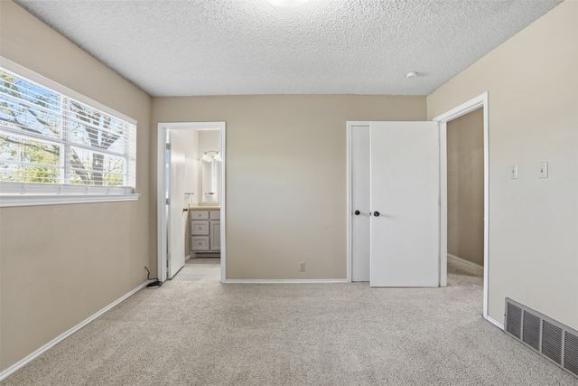 2026 Pebblecreek Drive, Cleburne, TX 76033