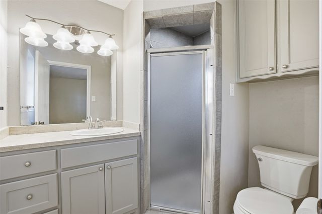 2026 Pebblecreek Drive, Cleburne, TX 76033