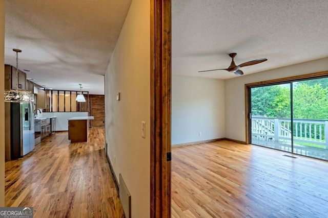 156 Tahoe Lane, Dillard, GA 30537