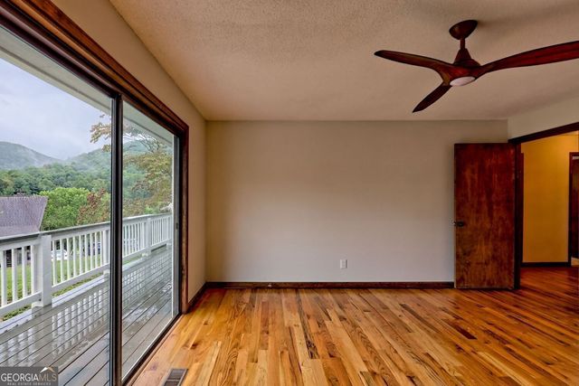 156 Tahoe Lane, Dillard, GA 30537