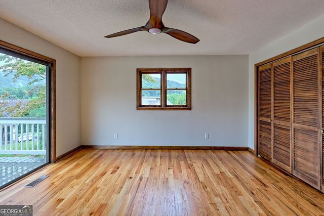 156 Tahoe Lane, Dillard, GA 30537
