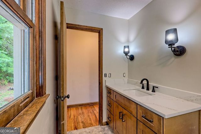 156 Tahoe Lane, Dillard, GA 30537
