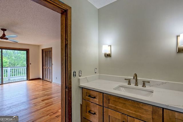 156 Tahoe Lane, Dillard, GA 30537