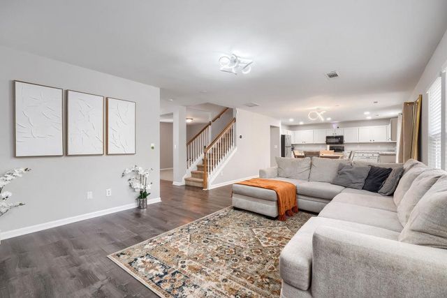 7583 Waverly Loop, Fairburn, GA 30213