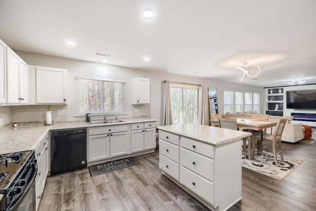 7583 Waverly Loop, Fairburn, GA 30213