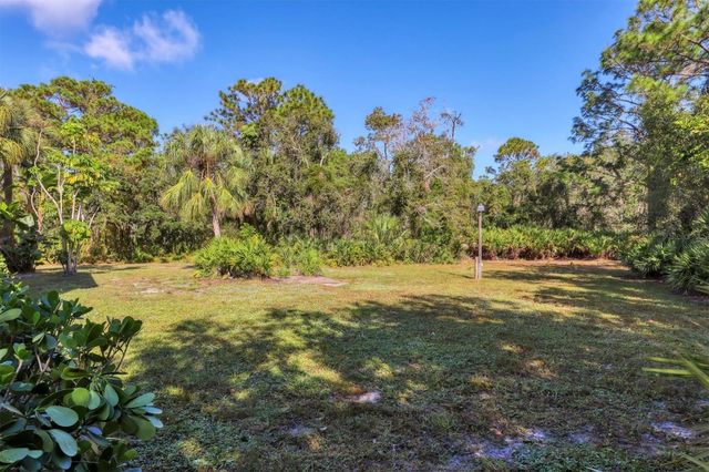 6249 MURIWOOD COURT, Sarasota, FL 34243