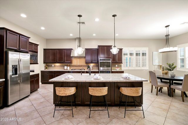 20979 W COLLEGE Drive, Buckeye, AZ 85396