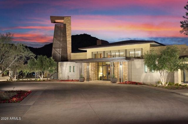 20979 W COLLEGE Drive, Buckeye, AZ 85396