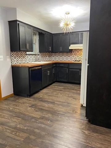 1112 Vickie Drive, Oklahoma City, OK 73115