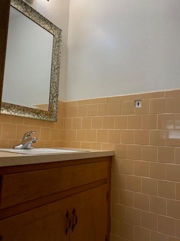 1112 Vickie Drive, Oklahoma City, OK 73115