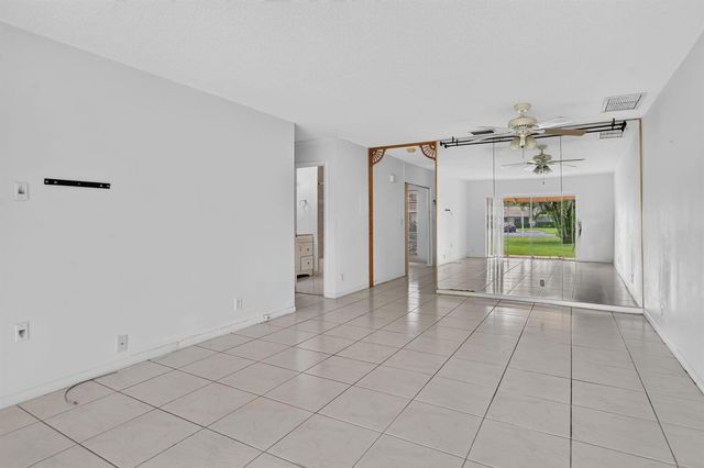 20923 Sedgewick Drive 386, Boca Raton, FL 33433