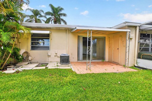 20923 Sedgewick Drive 386, Boca Raton, FL 33433