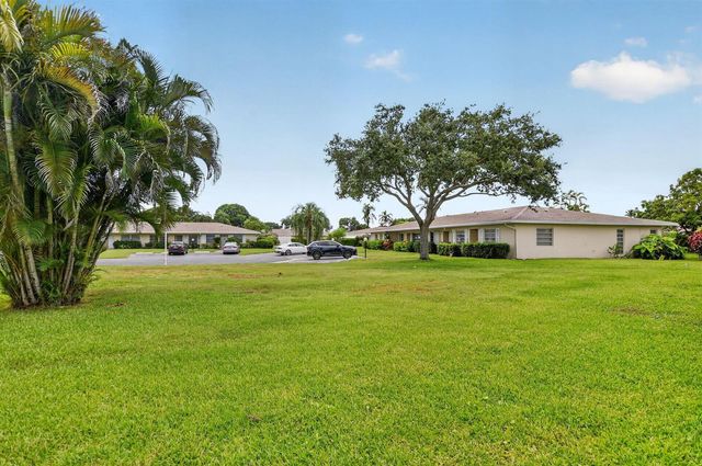 20923 Sedgewick Drive 386, Boca Raton, FL 33433