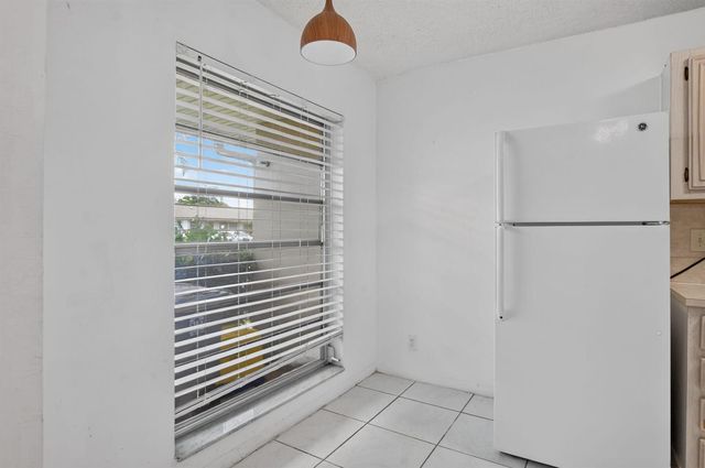 20923 Sedgewick Drive 386, Boca Raton, FL 33433