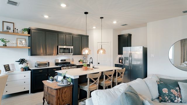 319 Sedalia Trail, Justin, TX 76247