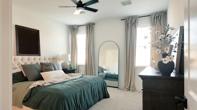 319 Sedalia Trail, Justin, TX 76247