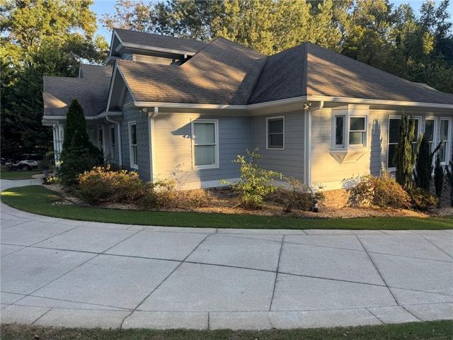 4548 Duncan Drive, Sugar Hill, GA 30518