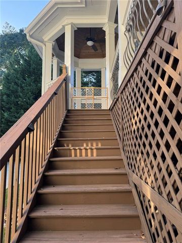 4548 Duncan Drive, Sugar Hill, GA 30518