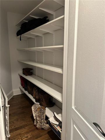 4548 Duncan Drive, Sugar Hill, GA 30518