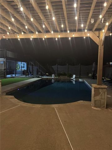 4548 Duncan Drive, Sugar Hill, GA 30518