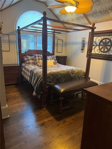 4548 Duncan Drive, Sugar Hill, GA 30518