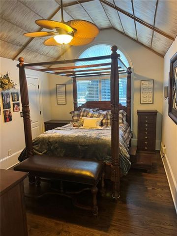 4548 Duncan Drive, Sugar Hill, GA 30518