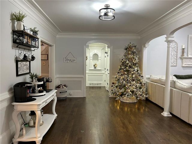 4548 Duncan Drive, Sugar Hill, GA 30518