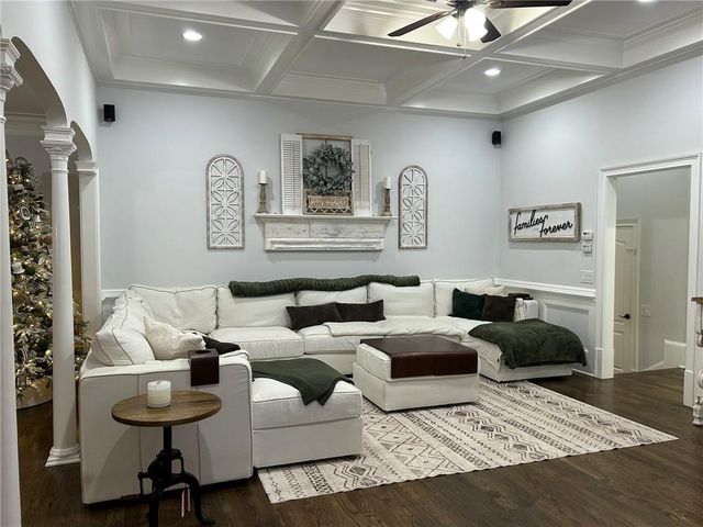 4548 Duncan Drive, Sugar Hill, GA 30518