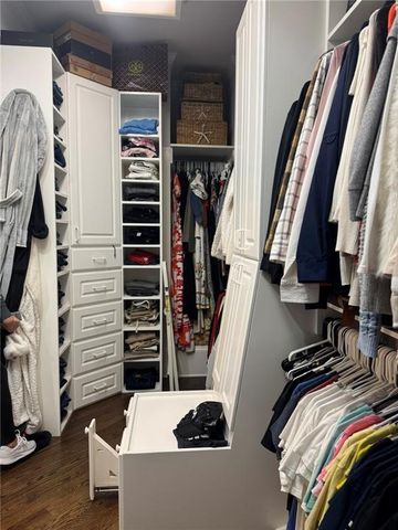 4548 Duncan Drive, Sugar Hill, GA 30518