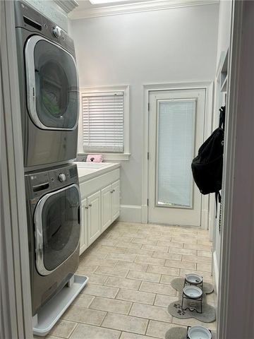 4548 Duncan Drive, Sugar Hill, GA 30518