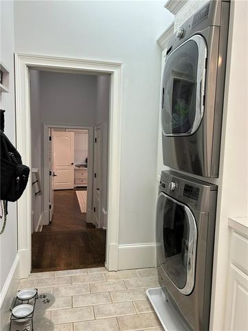 4548 Duncan Drive, Sugar Hill, GA 30518