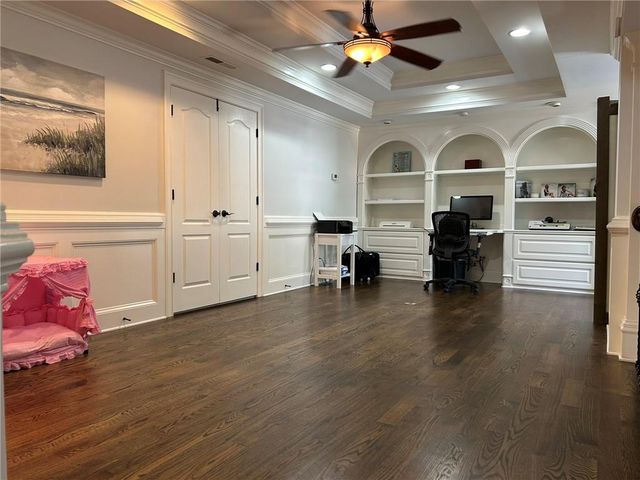 4548 Duncan Drive, Sugar Hill, GA 30518