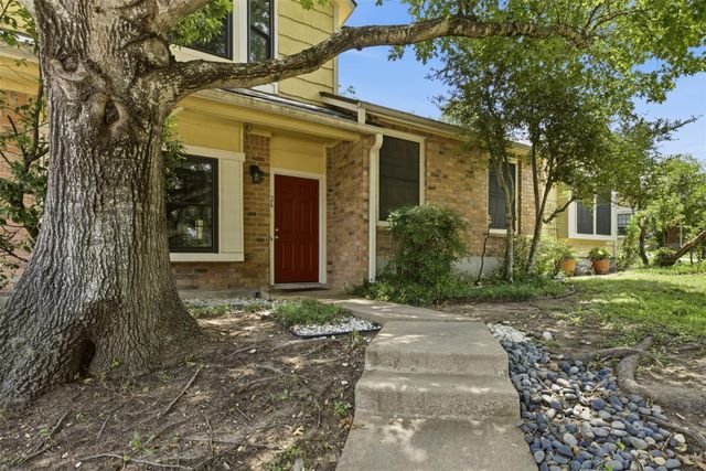 11901 Swearingen DR 24, Austin, TX 78758