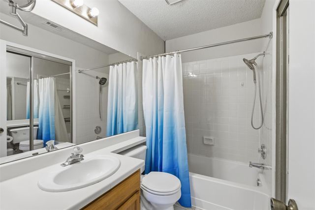 11901 Swearingen DR 24, Austin, TX 78758