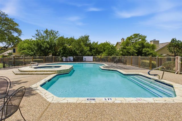 11901 Swearingen DR 24, Austin, TX 78758