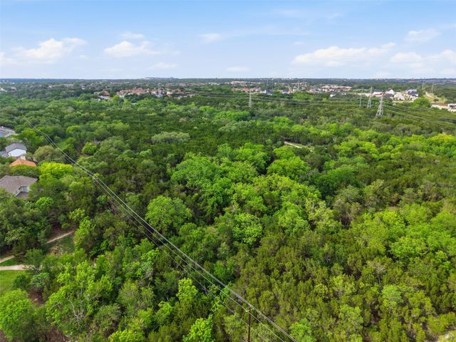 11901 Swearingen DR 24, Austin, TX 78758