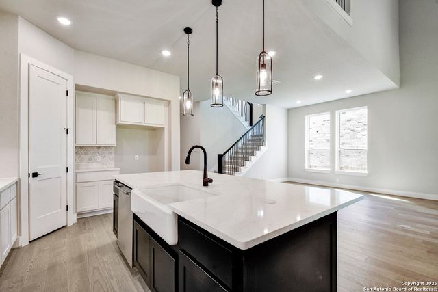 12331 Fort Anderson, San Antonio, TX 78245