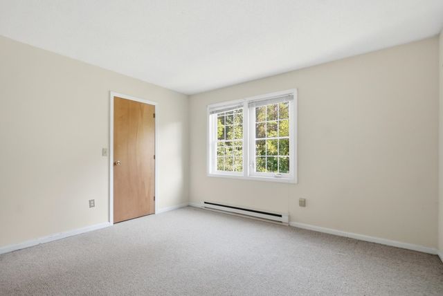 81 Hayes Avenue, South Burlington, VT 05403