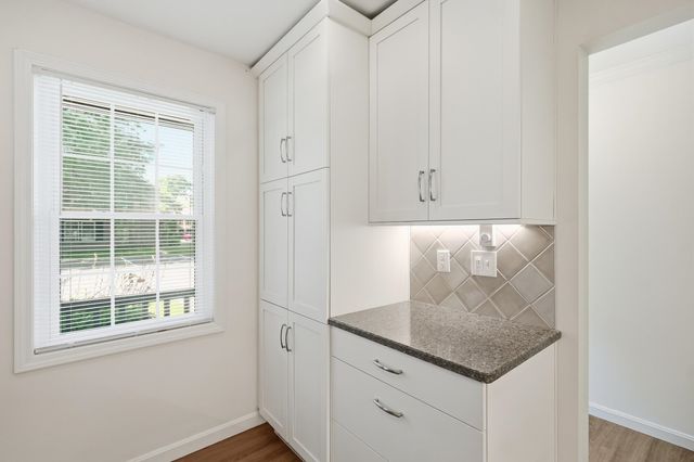81 Hayes Avenue, South Burlington, VT 05403