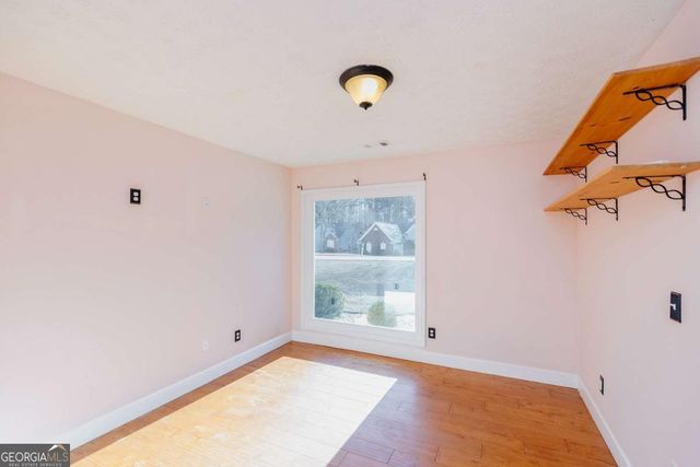 5790 Newberry Point Drive, Flowery Branch, GA 30542