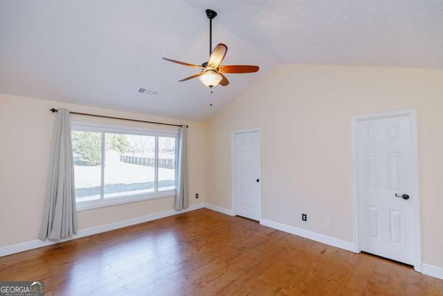 5790 Newberry Point Drive, Flowery Branch, GA 30542