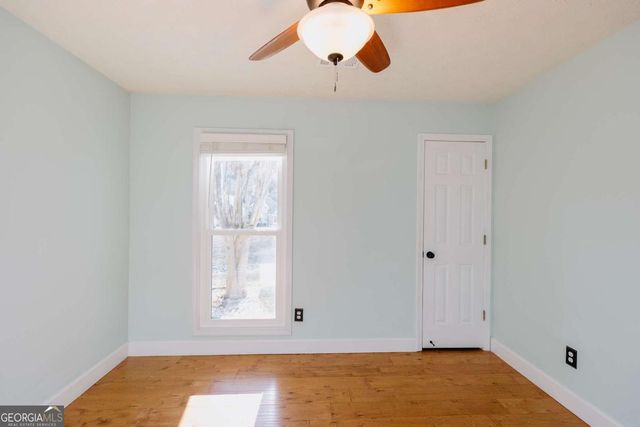 5790 Newberry Point Drive, Flowery Branch, GA 30542