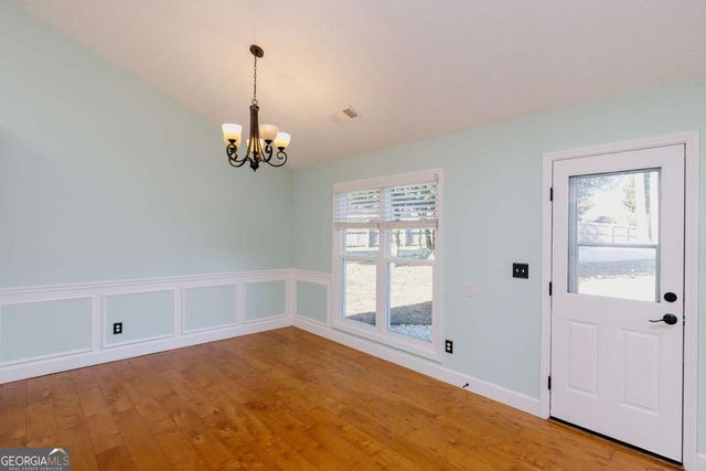 5790 Newberry Point Drive, Flowery Branch, GA 30542