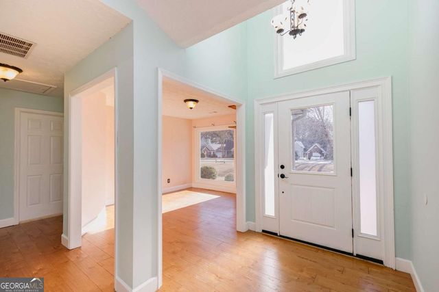 5790 Newberry Point Drive, Flowery Branch, GA 30542