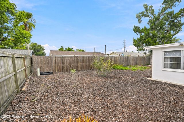 1207 Lodestar Drive, Holiday, FL 34690