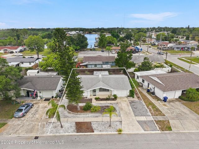 1207 Lodestar Drive, Holiday, FL 34690