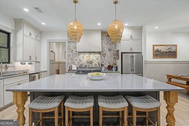 1820 Austin Bridge Road, Douglasville, GA 30134