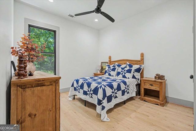 1820 Austin Bridge Road, Douglasville, GA 30134
